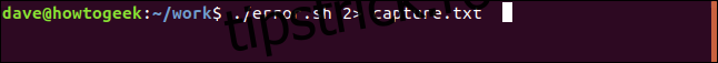 ./error.sh 2> capture.txt într-o fereastră de terminal” width=”646″ height=”57″ onload=”pagespeed.lazyLoadImages.loadIfVisibleAndMaybeBeacon(this);”  onerror=”this.onerror=null;pagespeed.lazyLoadImages.loadIfVisibleAndMaybeBeacon(this);”></p>
<p>Mesajul de eroare este redirecționat și mesajul stdout echo este trimis în fereastra terminalului:</p>
<p ><img class=