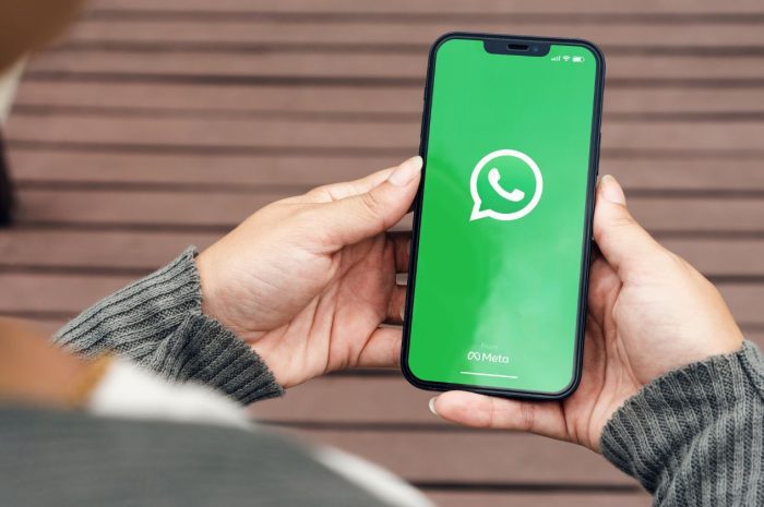 Cum să-ți faci propriile autocolante WhatsApp pe Android și iPhone